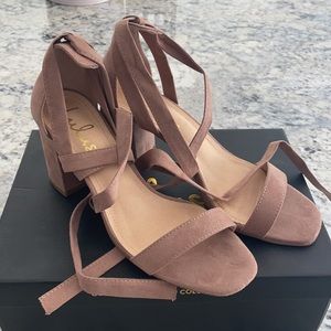 Lulus Mauve Wrap Heeled Sandals Size 8